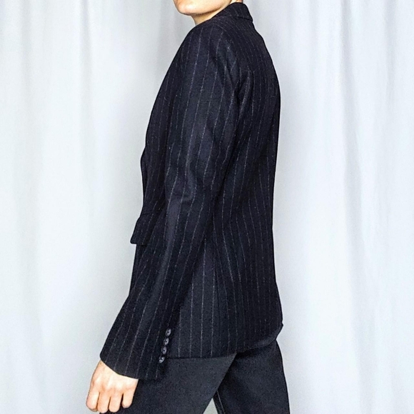 SOLD Y2K pinstripe vintage blazer - Picture 3 of 7